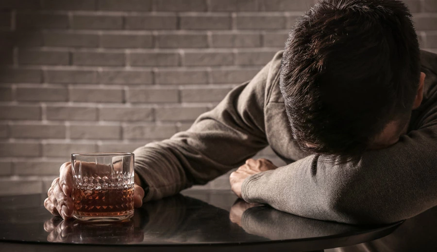 PTSD and Alcohol | Catalina in Arizona | Get 24/7 Help