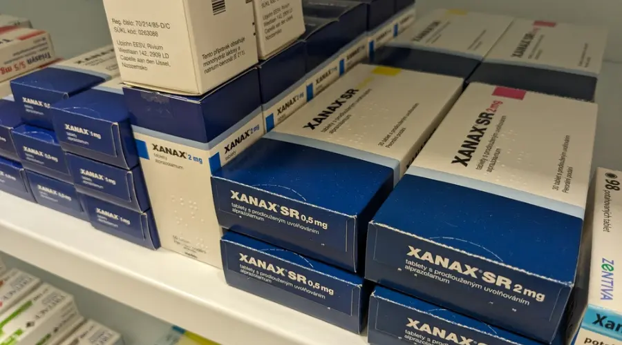 Does Xanax Help with Alcohol Withdrawal Symptoms